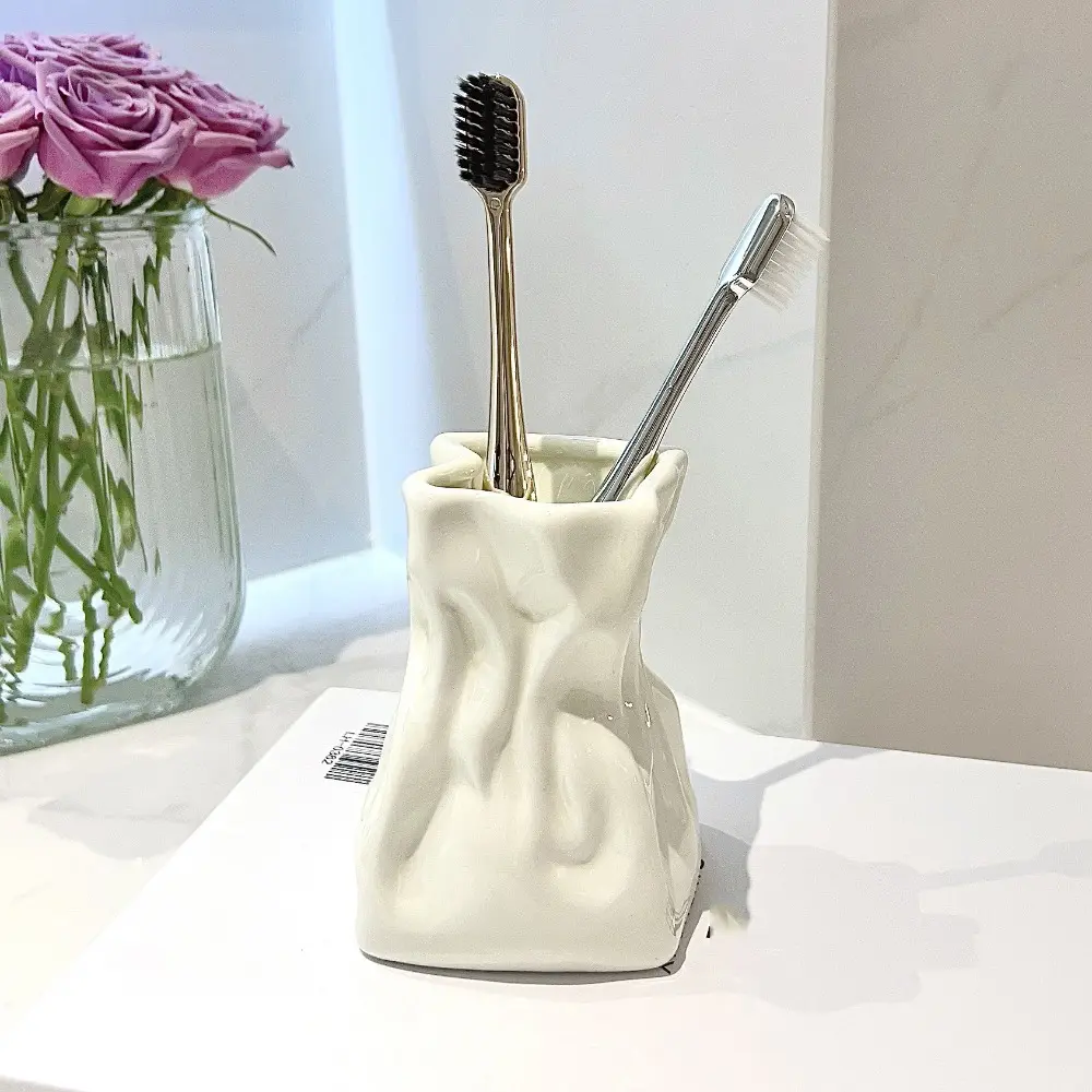 Creative Pleated Ceramic Vase Dried Flower Flower Arrangement Home Bathroom Decoration Ceramic Flower Arrangement Accessories