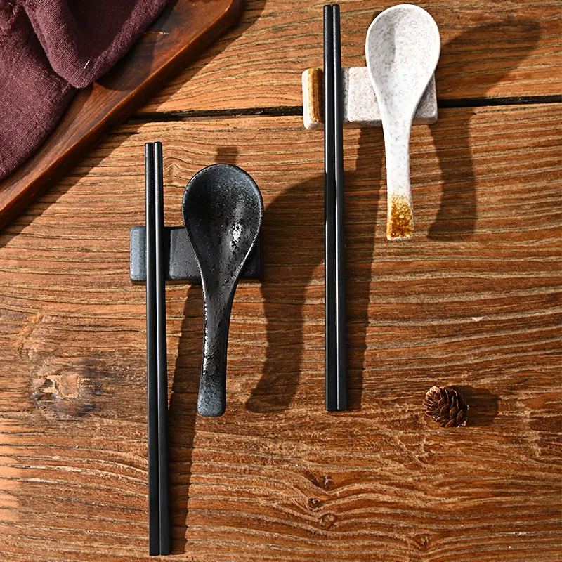 Japanese Tableware Ceramic Chopsticks Holder Household Chopsticks Holder Kiln Spoon Ceramic Table Decorative Chopsticks Pillow