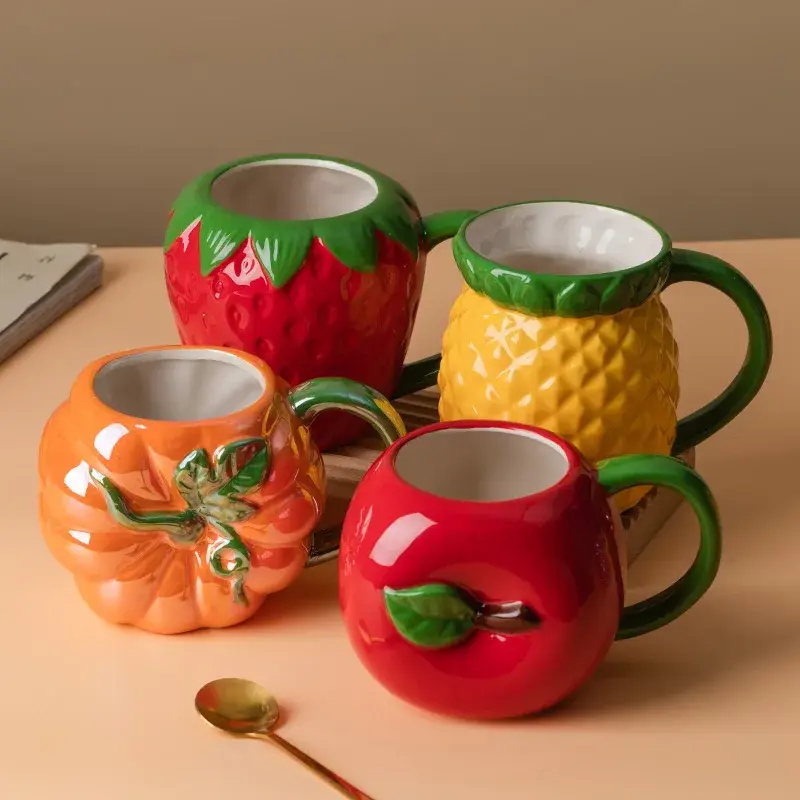 Creative Ceramic Strawberry Pumpkin Pineapple Coffee Cup Kids Fruit Mug Home Office Breakfast Milk Drink Mug Birthday Gift