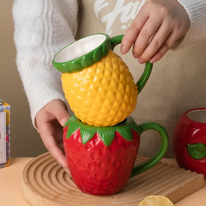 Creative Ceramic Strawberry Pumpkin Pineapple Coffee Cup Kids Fruit Mug Home Office Breakfast Milk Drink Mug Birthday Gift