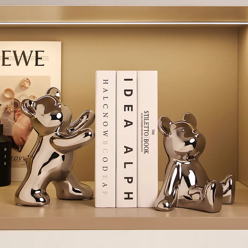 European light luxury fashion bear decoration modern simple soft decoration home accessories ceramic bookcase decoration