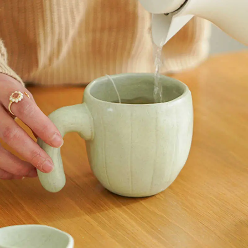 Creative Ceramic Mug Office Coffee Cup Girls Gift Solid Colour Household Milk Oatmeal Cup Water Cups 350ml