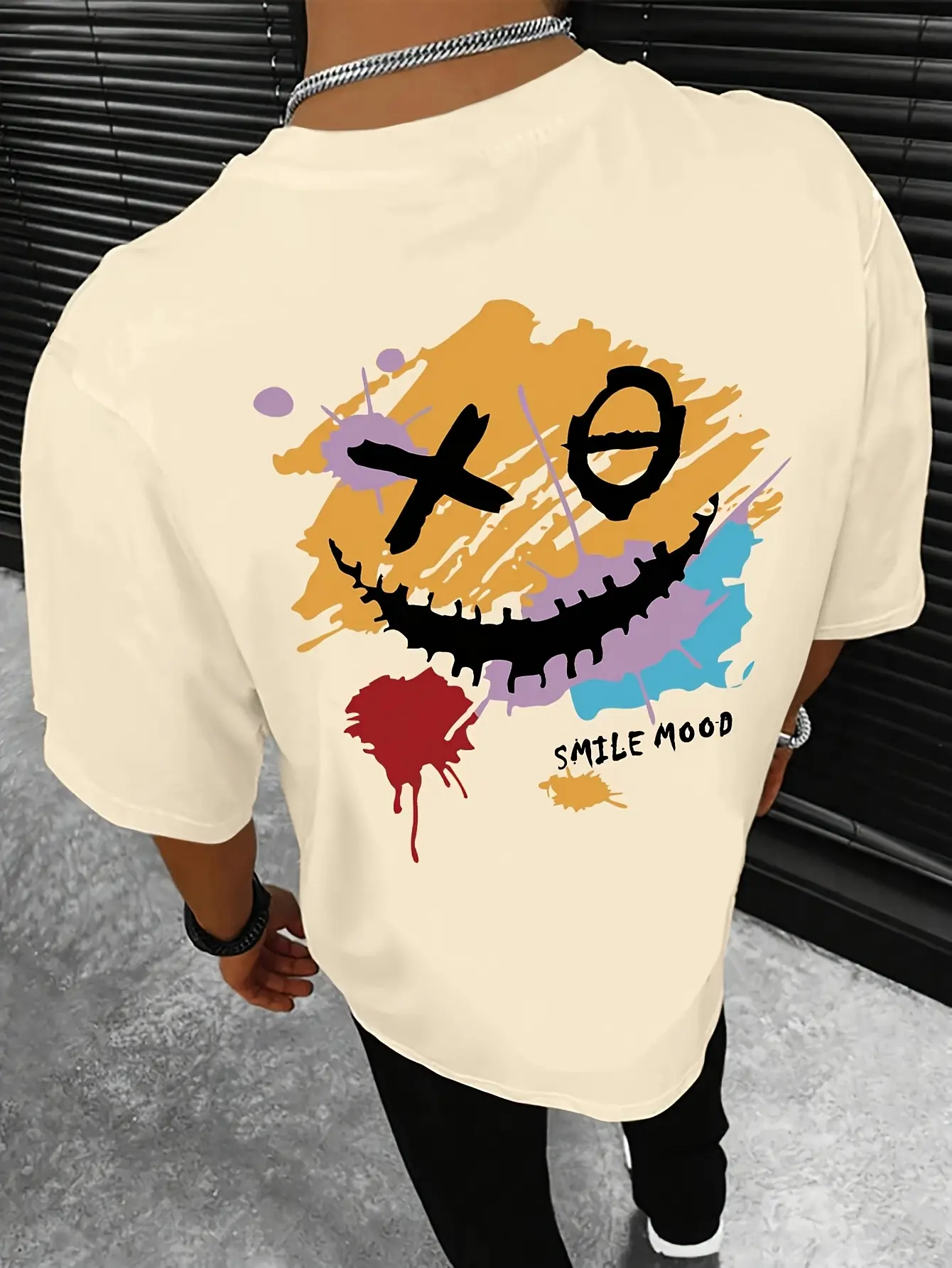 324