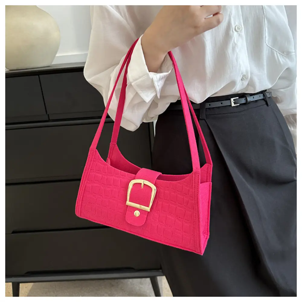 Autumn Winter New Trendy Handbag Casual Fashion Shoulder Bag Underarm Bag Felt Ladies  Retro Phone Clutch Purse Hot Sale