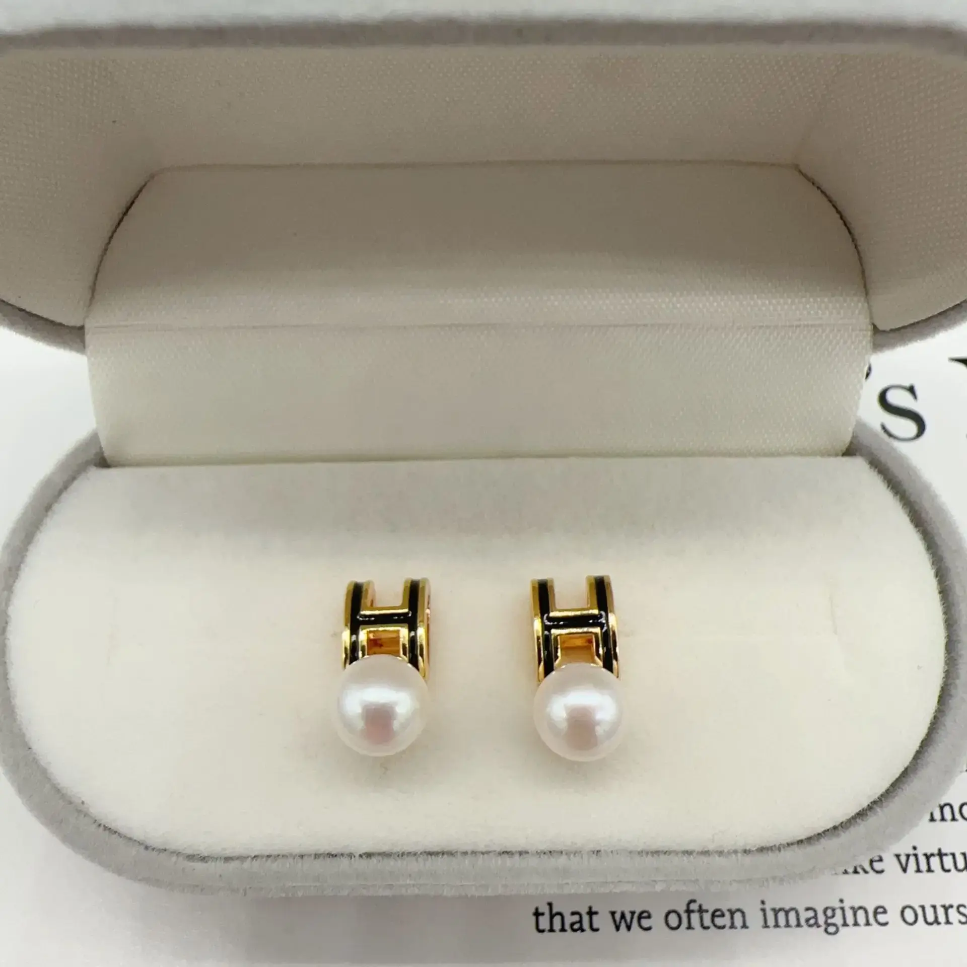 High-Light Natural Freshwater Pearl Earrings Women's 18K Gold-Plated Letter H Fashion Pearl Studs S925 Pure Silver Needles