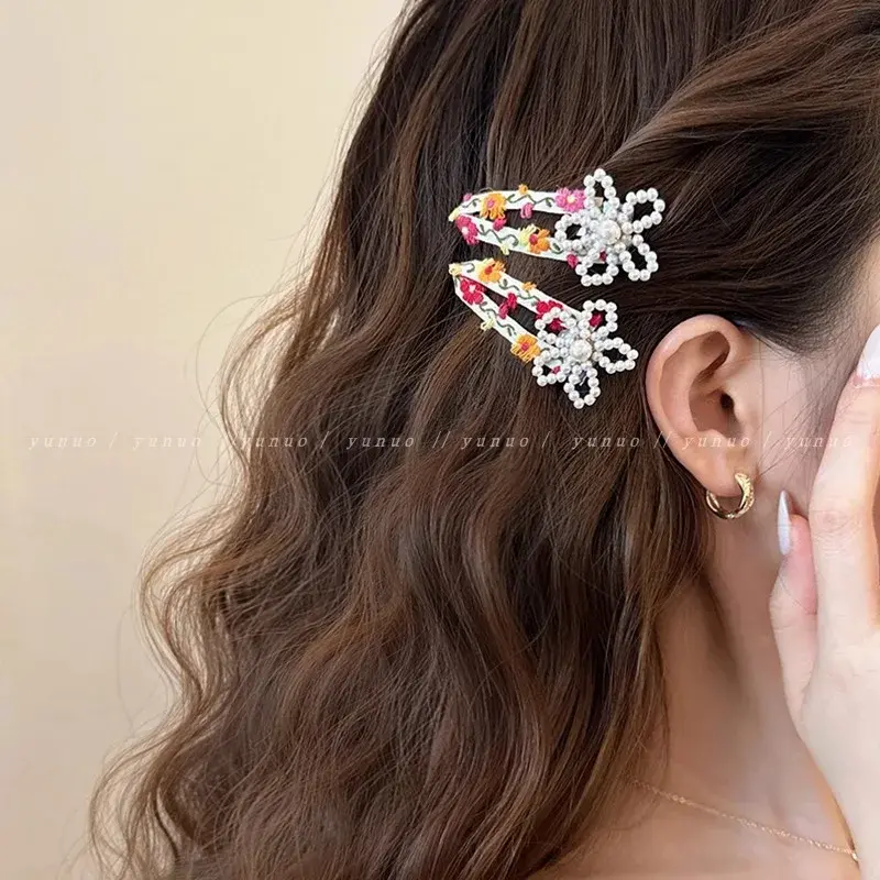 Spring Live Pearl Flower Hair Clips Women's Side Bangs BB Clips Korean Style Fresh And Clear Hair Accessories Salon Quality