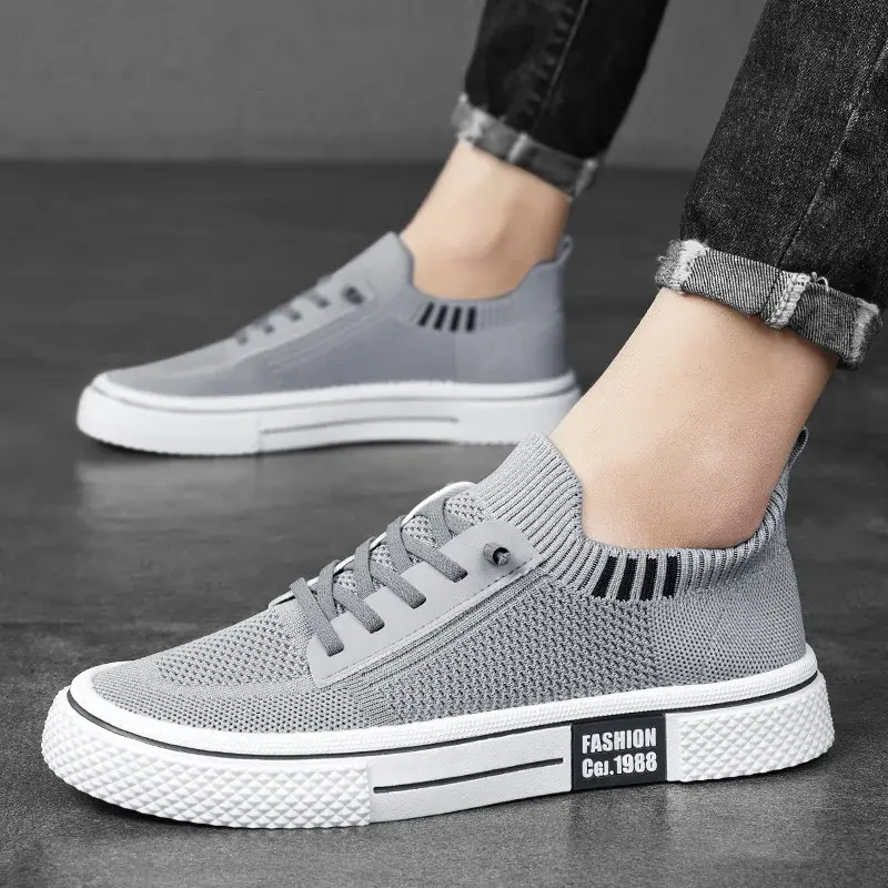 Men's Casual Shoes 2024 New Knitted Breathable Flat Sole Summer Sports Shoes Outdoor Trendy Men's Running Flats