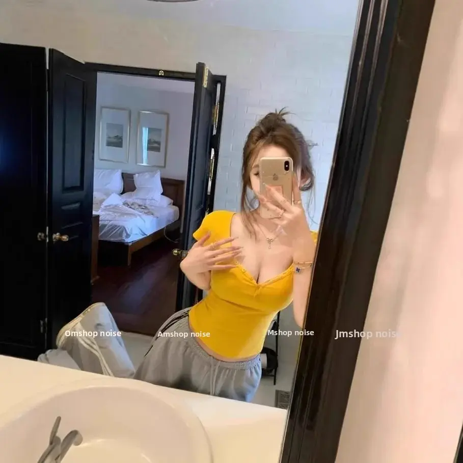 Spicy Yellow V-Neck Short Sleeve T-Shirt Women's Summer Pure Desire Slim Fit Waist Cinched Elastic Tight Short Body Shape Top