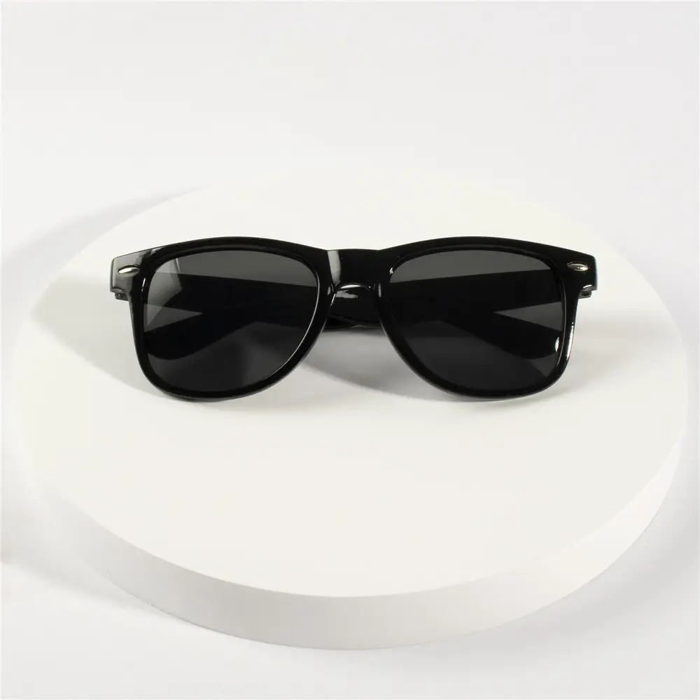4PCS Classic Black Square Fashion Glasses with Bolt Decoration For Party Photography Wedding Birthday Graduation Hiking