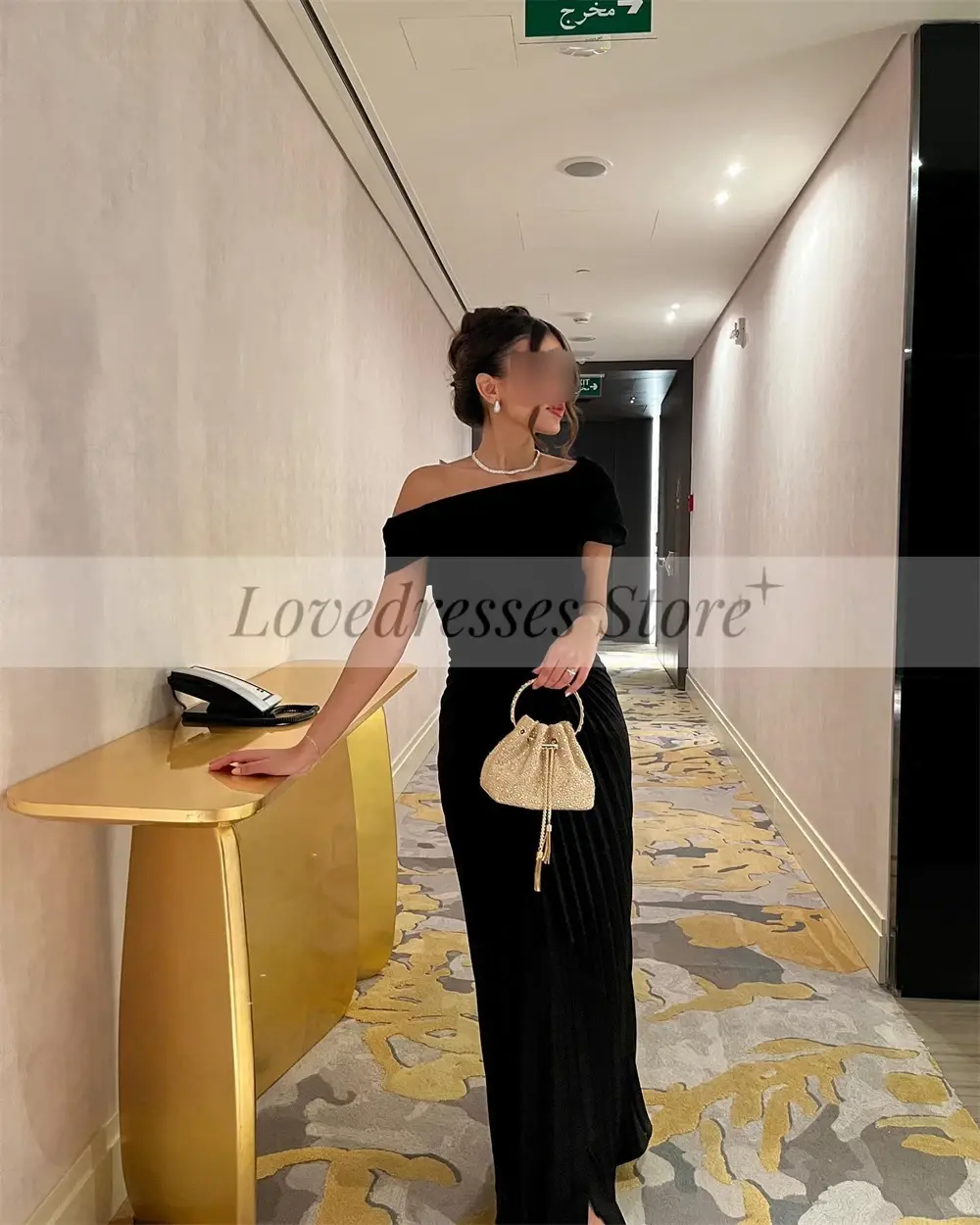 Customized Black Off Shoulder Straight Pleat Formal Party Dress Sexy Backless Boat Neck Prom Gown Exquisite فساتين السهرة 2023 ج