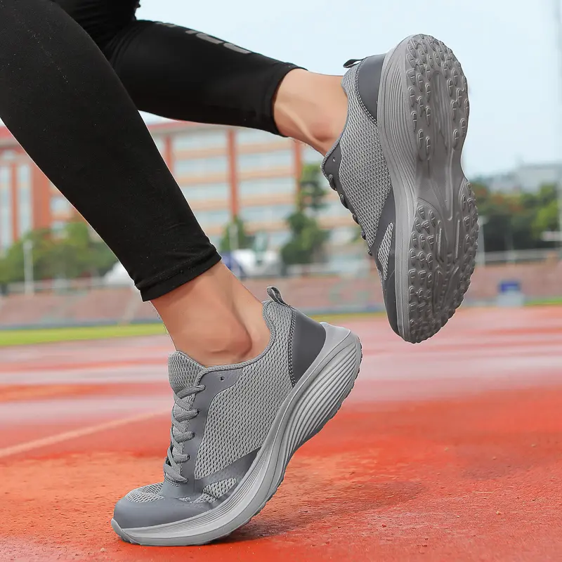 Sneakers for Mens 2025 Man Running Sport Shoes Summer New Mesh Sneakers for Man's Outdoor Lightweight Fitness Tennis Zapatillas