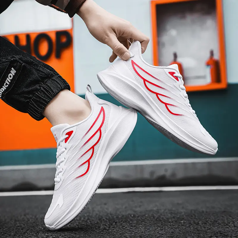 Men's Breathable Sports Shoes Mesh Casual Fashion Versatile Trendy Men's Shoes Summer Running Shoes Suitable for Outdoor Sports