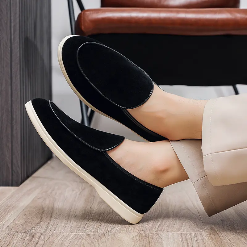 Fashion Men's Classic British Style Loafers Moccasins Men Casual Shoes Suede Leather Mens Light Comfortable Driving Flats