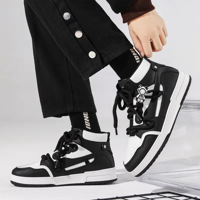 New Skateboard Mens Shoes Summer Sneakers Leather Casual Fashion Outdoor Running Sports Hiking Tennis Platform Designer Luxury