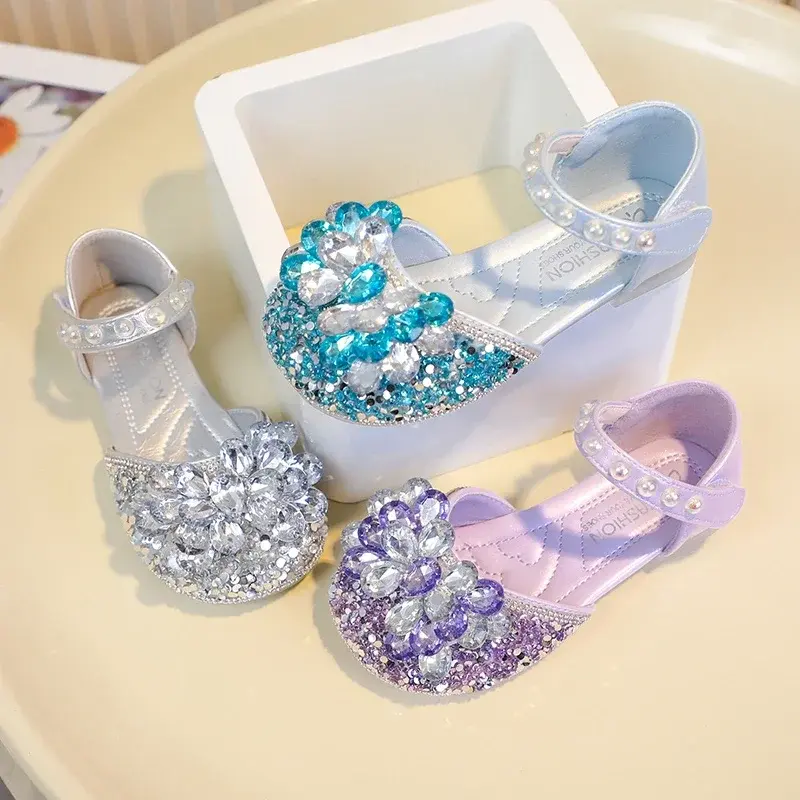 Girls Dance Shoes Non-slip Shiny Crystal 2025 New Kids Half Sandals for Party Wedding Children Princess Shoes Summer Soft Sole