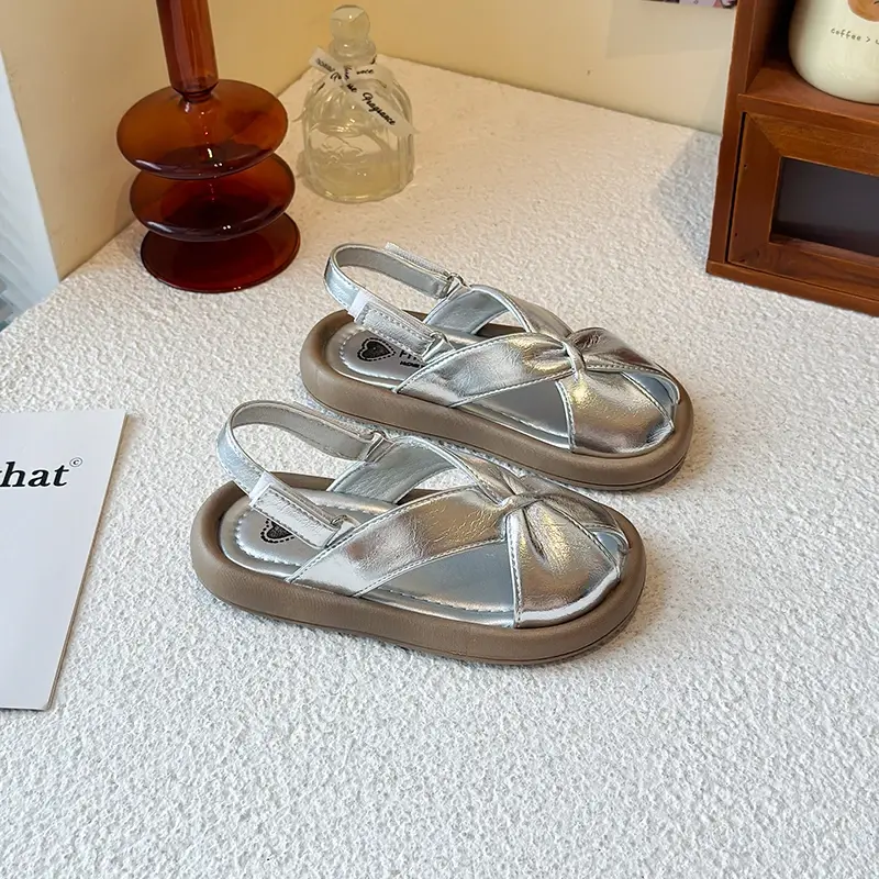 New Girls Summer Cross-tied Sandals Simple Fashion Kids Outdoor Sandals Hook Loop School Causal Children's Hollow-out Sandals