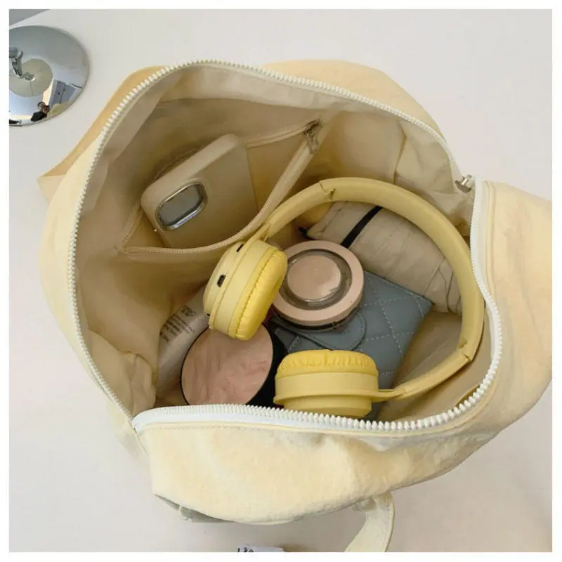 Casual Large Capaci polyester Bag Women New Fashion Commuter Shoulder Short-Distance Travel Fitness Bags