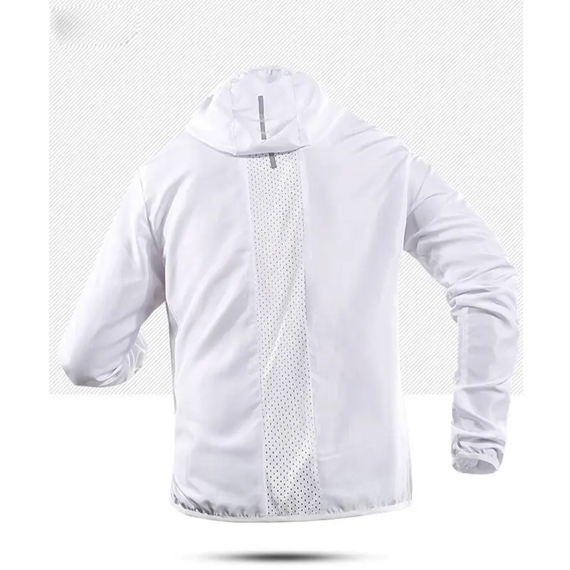 Spring Summer Men's Ultra Light Hiking Jackets Men Suncreen Breathable Hooded Coats Men Quick Dry Sports Waterproof Jackets