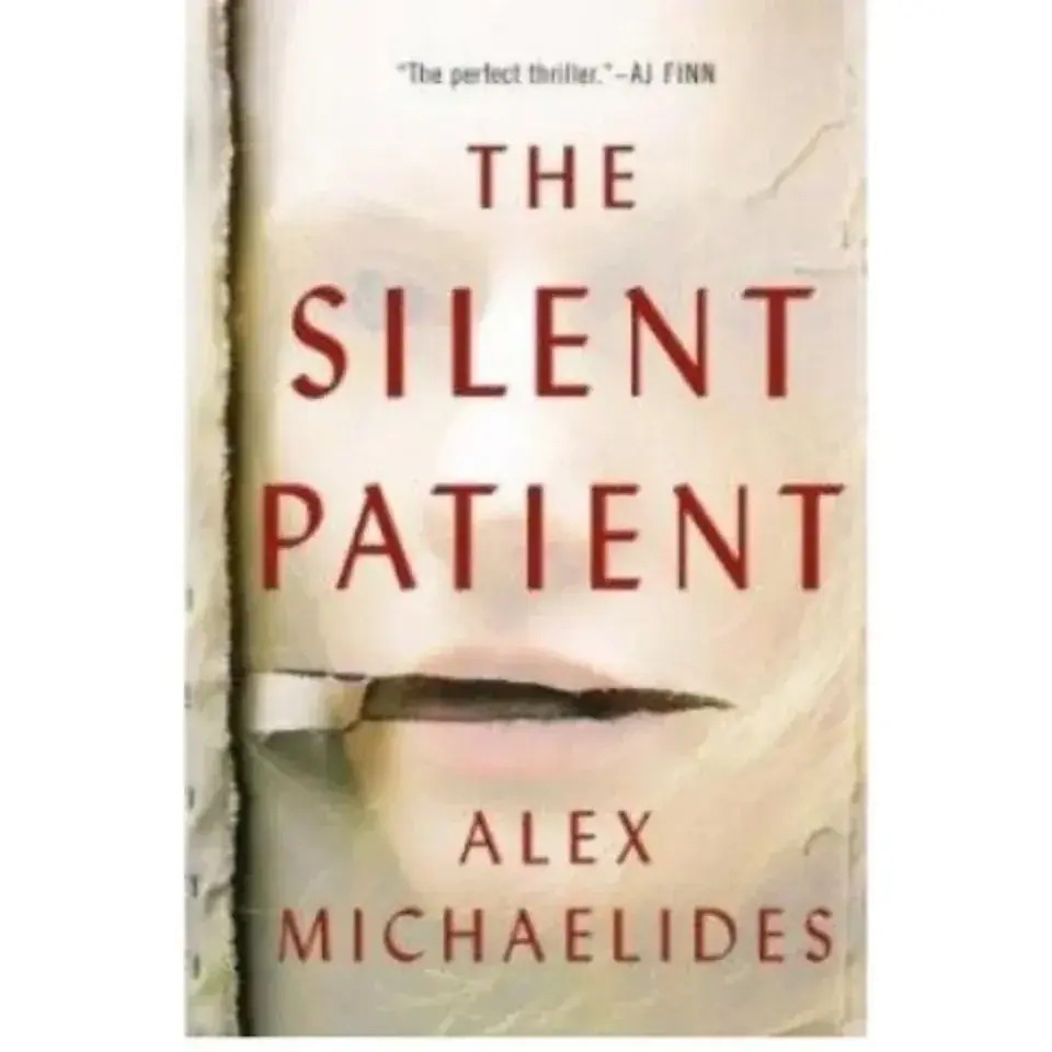 The Silent Patient by Alex Michaelides Paperback English Novel Bestseller Book
