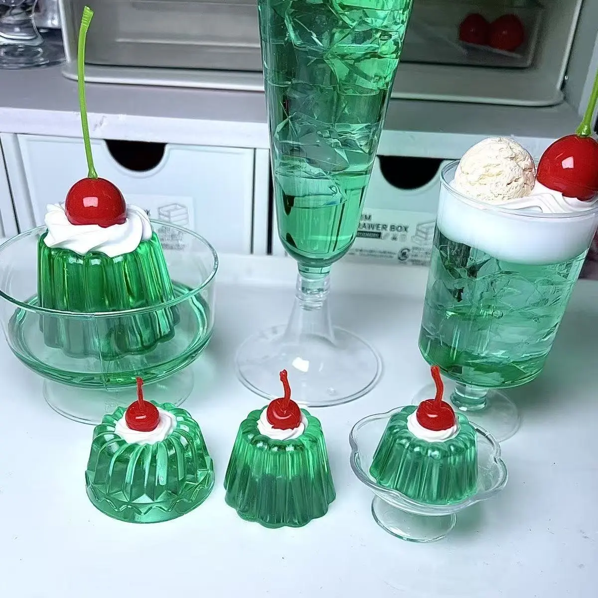 Showa Style Tea Ornaments Ancient Honeydew Melon Soda Jelly Cute Girl Dripping Glue Finished Product 2D Photo Props Green