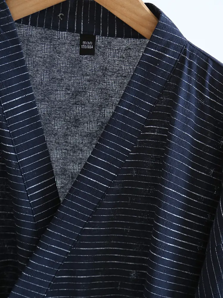 Japanese Sle Pure Cotton Batobe Men's Embroidered Flannel Kimono Spwear Striped Mid-Length Robe Loose Fit Home Wear