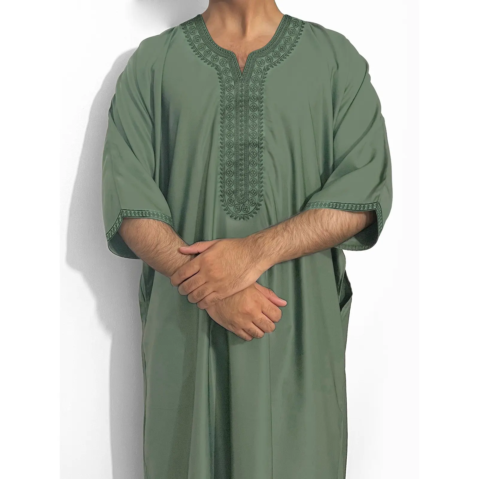 Large T Shirts for Men Male Middle Muslim Ethnic Clothing Loose Embroidered Pocket Casual Robes Top