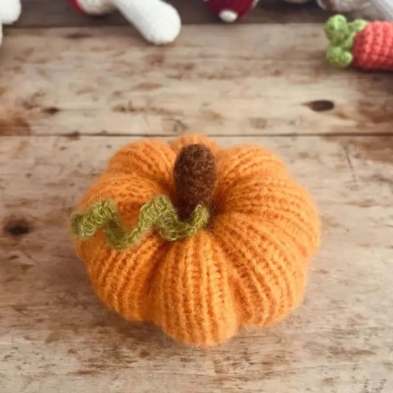 Baby Photo Knit Props Soft Texture Comfortable Posing Aid for Newborns  Soft Knit Pumpkin Shape Baby Posing Accessory