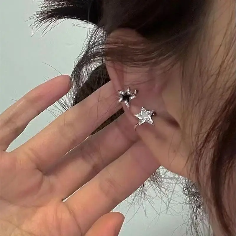 Black White Star Ear Clips for Woman Pentagonal Ear Cuff No Piercing Earring Y2K Clip Earrings Gothic Jewelry Trendy Accessories