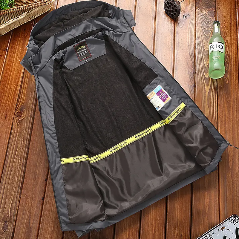 Mens Climbing Rain Jacket Casual Men Sports Tactical Windbreaker Jacket Mens Waterproof Breathable Hooded Coats Clothing