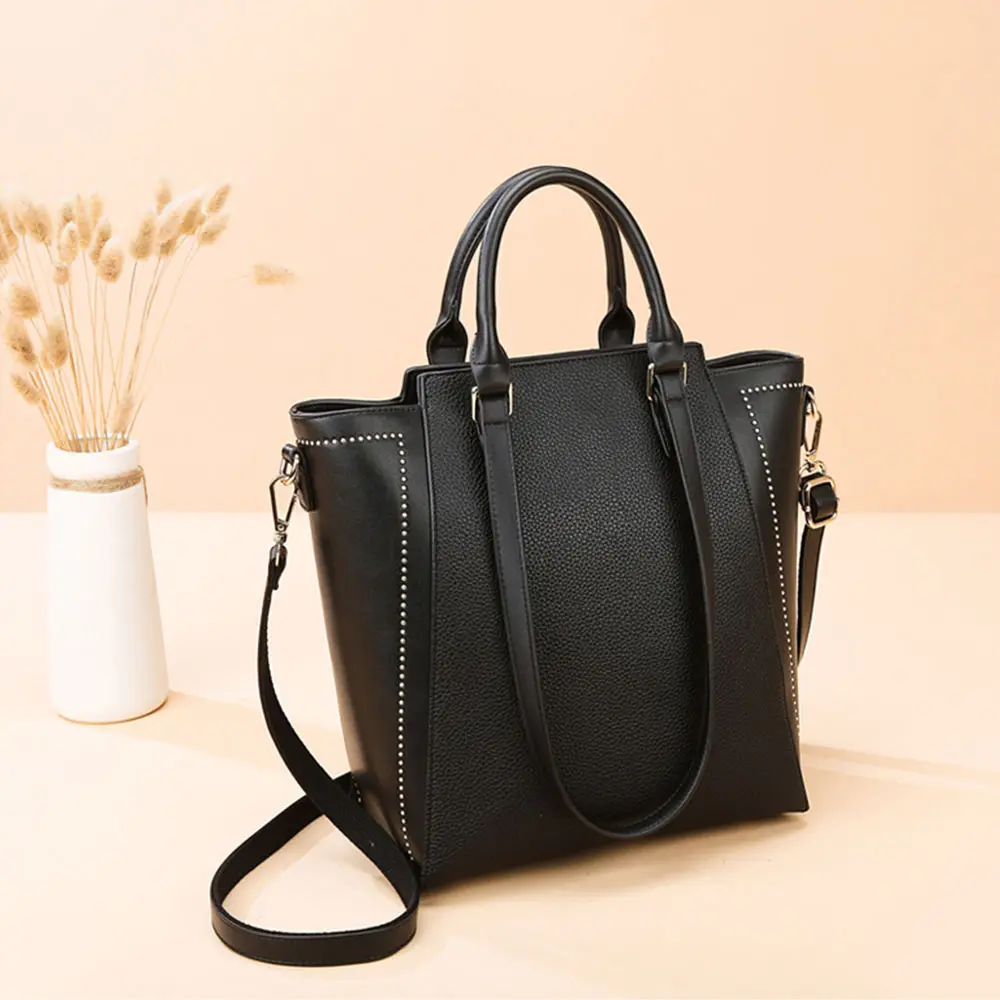 High-Grade Black Tote Bags Soft Pu Leather Square Handbags Large Capacity Female Faux Diamond Crossbody Pack Shoulder Bags