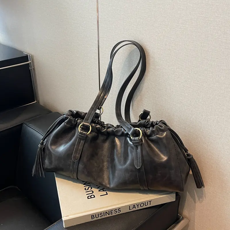 Women Pu Handbag Solid Large Capacity Casual Tote Bags Soft Designer Casual Commute Underarm Pack Lady Versatile Shoudler Purses