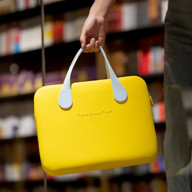 Portable Multi-Functional Fashionable Large Capacity Computer Bag Handy Business Letter Bag For Men And Women