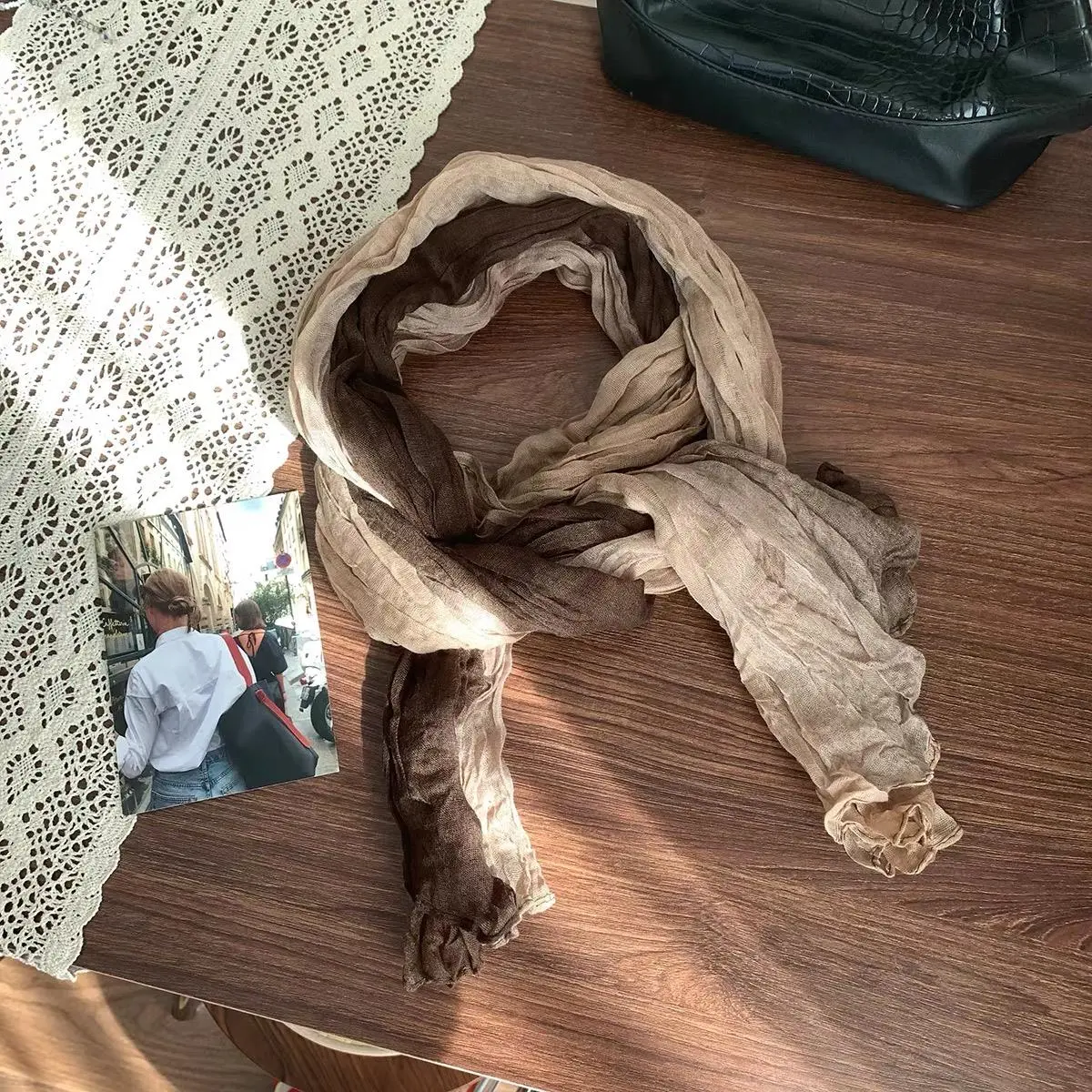 2025 Cotton Hemp Pleated Scarves Women's Gradient Color Linen Scarf  Fashionable Trend Fold Shawl Windproof Sand Proof Headscarf