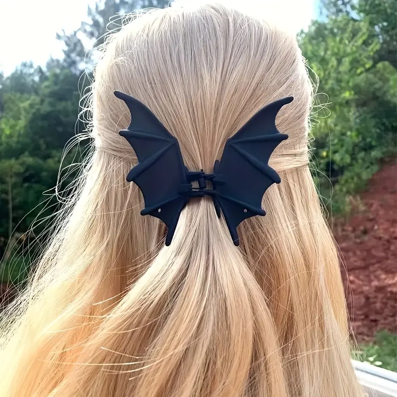 1pc Gothic Punk Bat Wing Hairpin - Elegant Metal Ponytail Accessory for Women, Perfect for Halloween & Christmas Parties