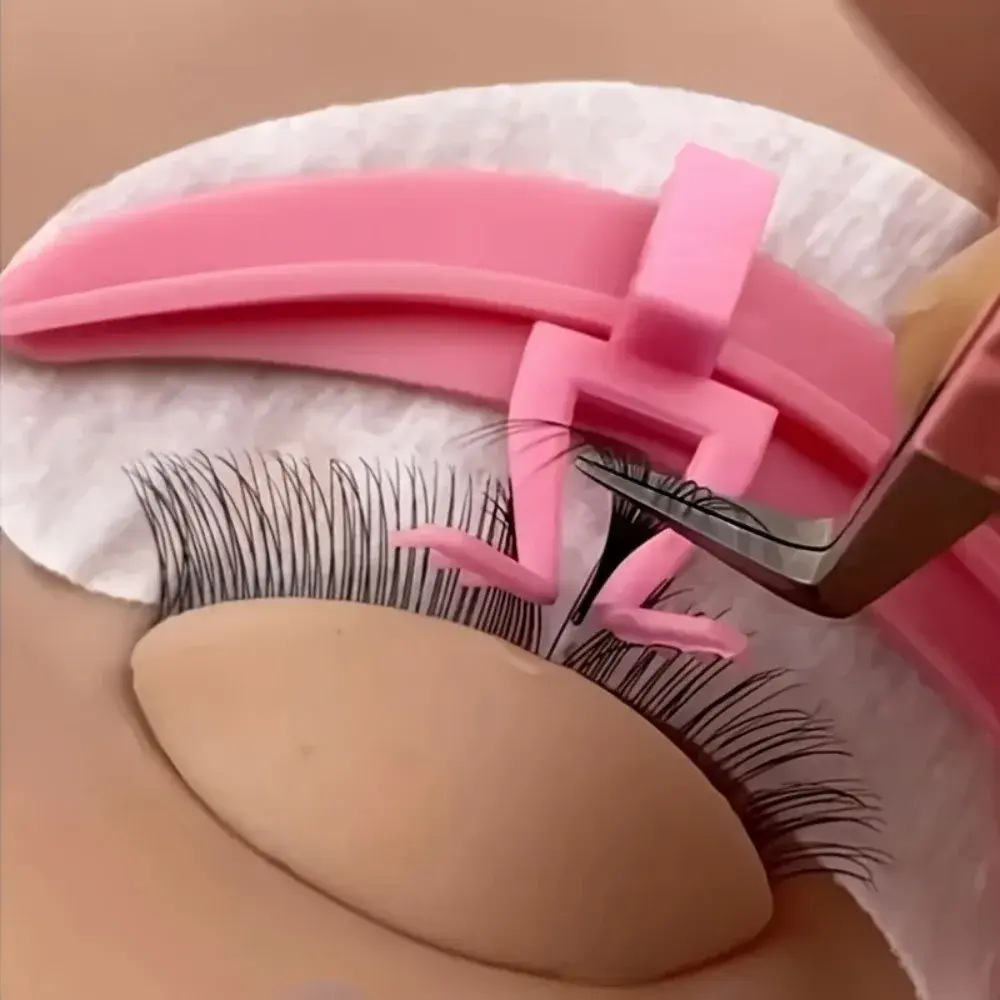 Reusable Eyelash Separator Accessory for Eyelash Extensions, a Tool Designed to Assist Beginners in Eyelash Extension Separator