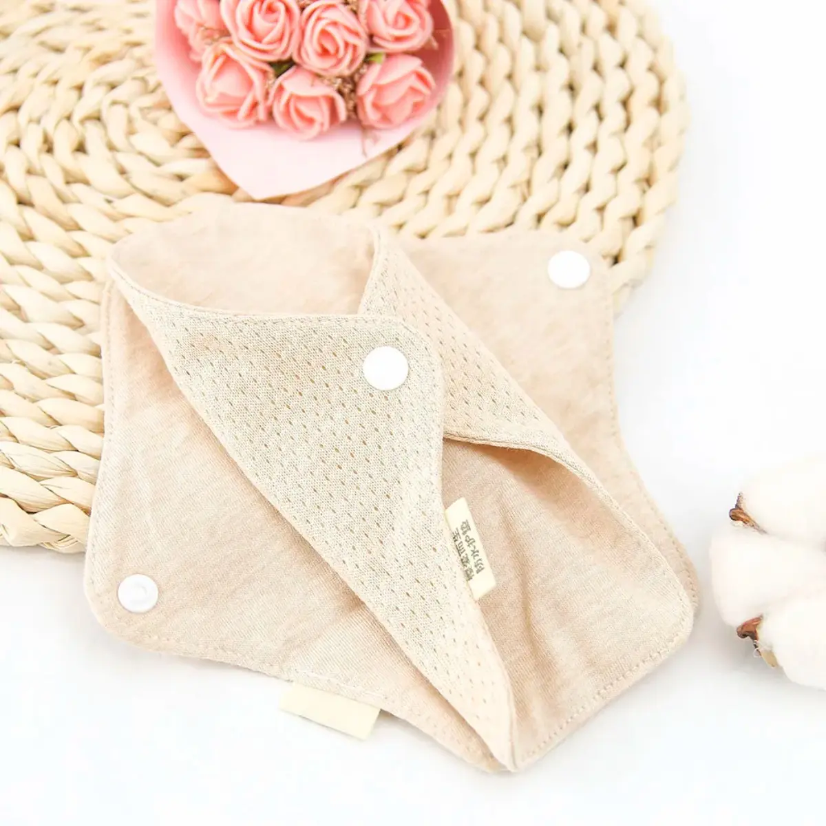 1pc Reusable Menstrual Pads Washable Cotton Sanitary Pads Women Napkin Soft Panty Liner Cloth Pad Feminine Hygiene 18*6cm