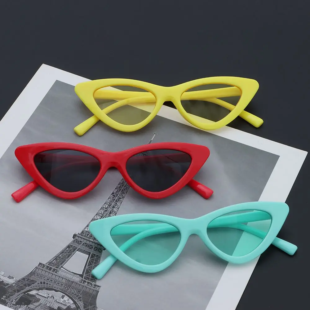 Fashion Kids Sunglasses Retro Narrow Frame Cat Eye Sunglasses for Boys Girls 3-9 Years Non-Polarized Sun Glasses Party Favor