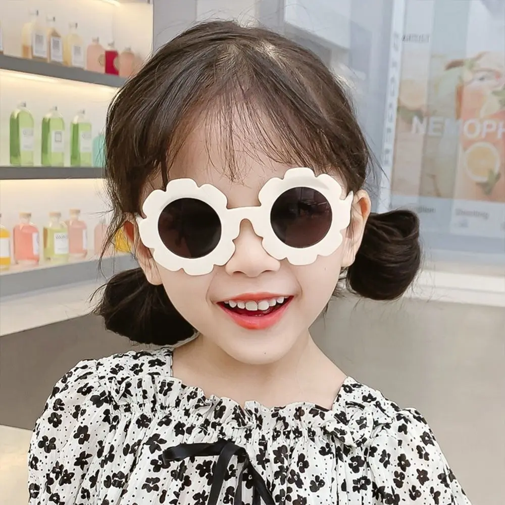 Kids Sunflower Sunglasses Children Round Flower Sun Glasses Outdoor Sun Protection Eyewear Novel Disco Festival Party Shades