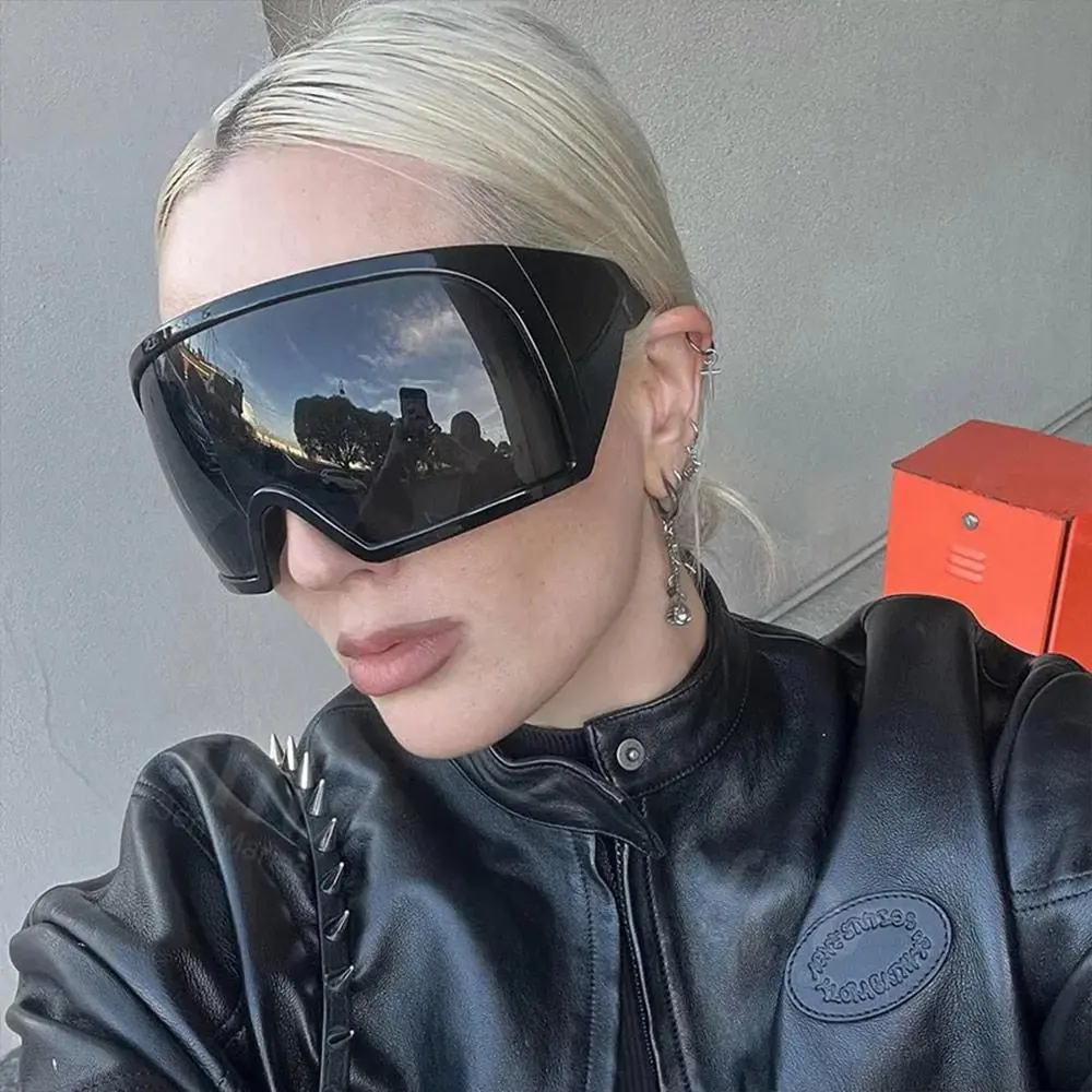 Oversized Punk One-piece Sunglasses Goggle New Women Men Luxury Sun Glasses Female Surround Shades 2000'S Eyewear
