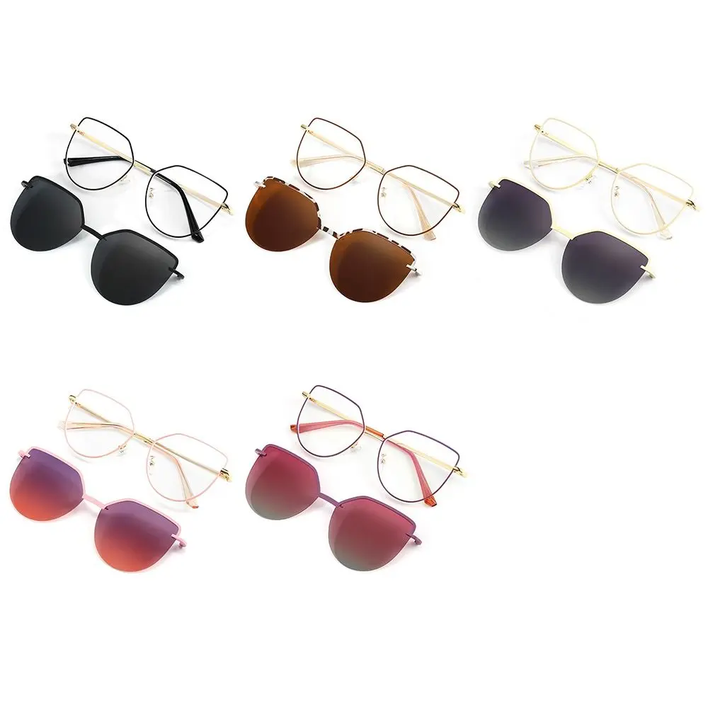 New Fashion 3 In-1 Glasses, Trendy Metal Frame Anti Blue Light Glasses with 1Pc Magnetic Polarized Clip-On Sunglasses Lenses