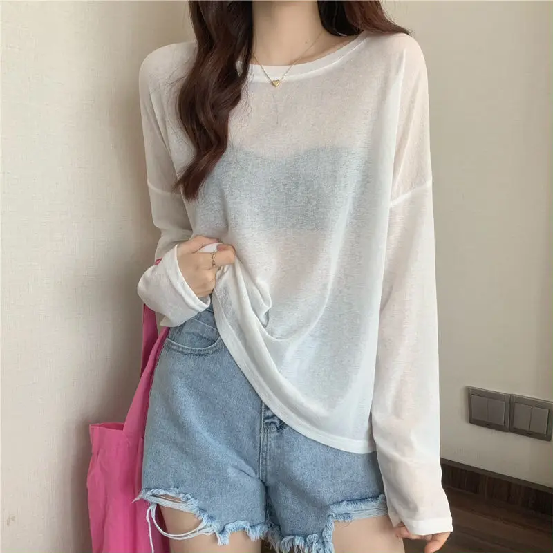 Summer New Versatile Solid Color Loose Round Neck Long-sleeved Sunscreen T-shirt Bottoming Shirt Women's Korean Version Slim Top