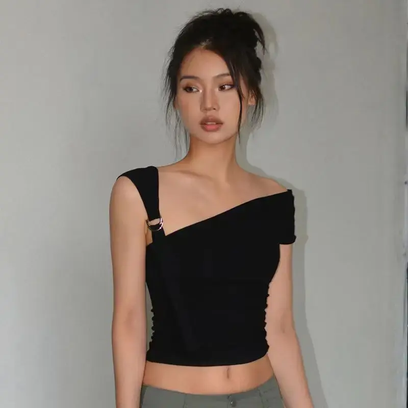 Solid Color Diagonal Shoulder Sling T-Shirt Women Tight Sexy Single Sleeved Slim Casual Cropped Top Summer Off Shoulder Tops