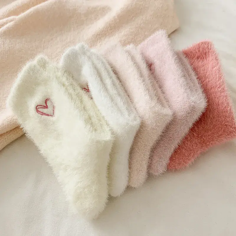 Valentines Day Gifts for Her Womens Fuzzy Socks Warm Fluffy Cozy Winter Slipper Thick Fleece Heart Cute Socks 5 Pairs