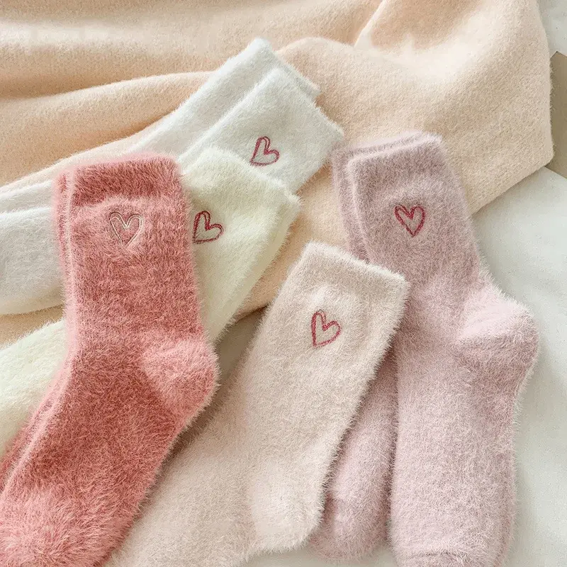 Valentines Day Gifts for Her Womens Fuzzy Socks Warm Fluffy Cozy Winter Slipper Thick Fleece Heart Cute Socks 5 Pairs