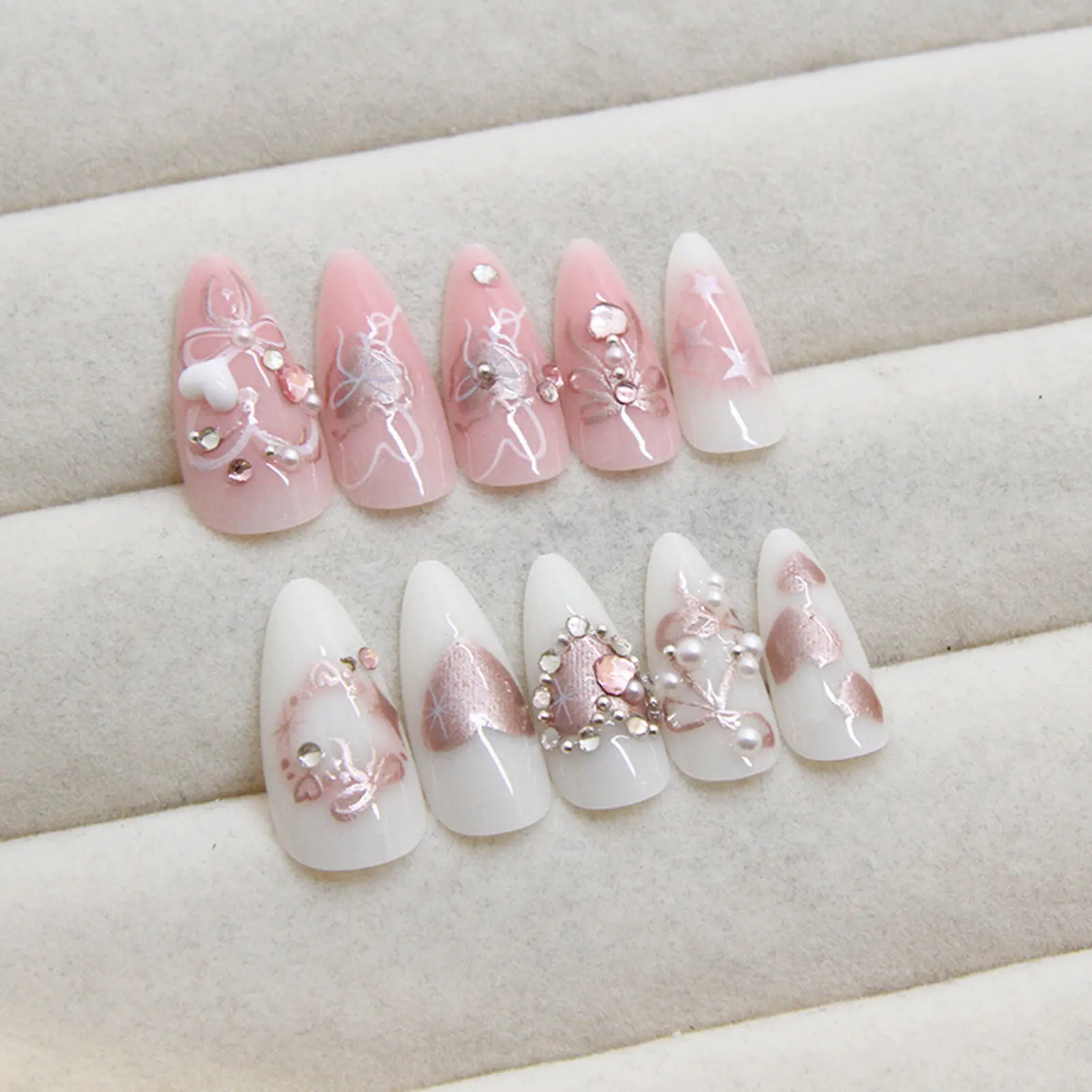 24pcs Almond Press on Fake Nails with Pearls Glossy Pink White Artificial Nails Sweet Heart Shape Fake Nail for Girls Women