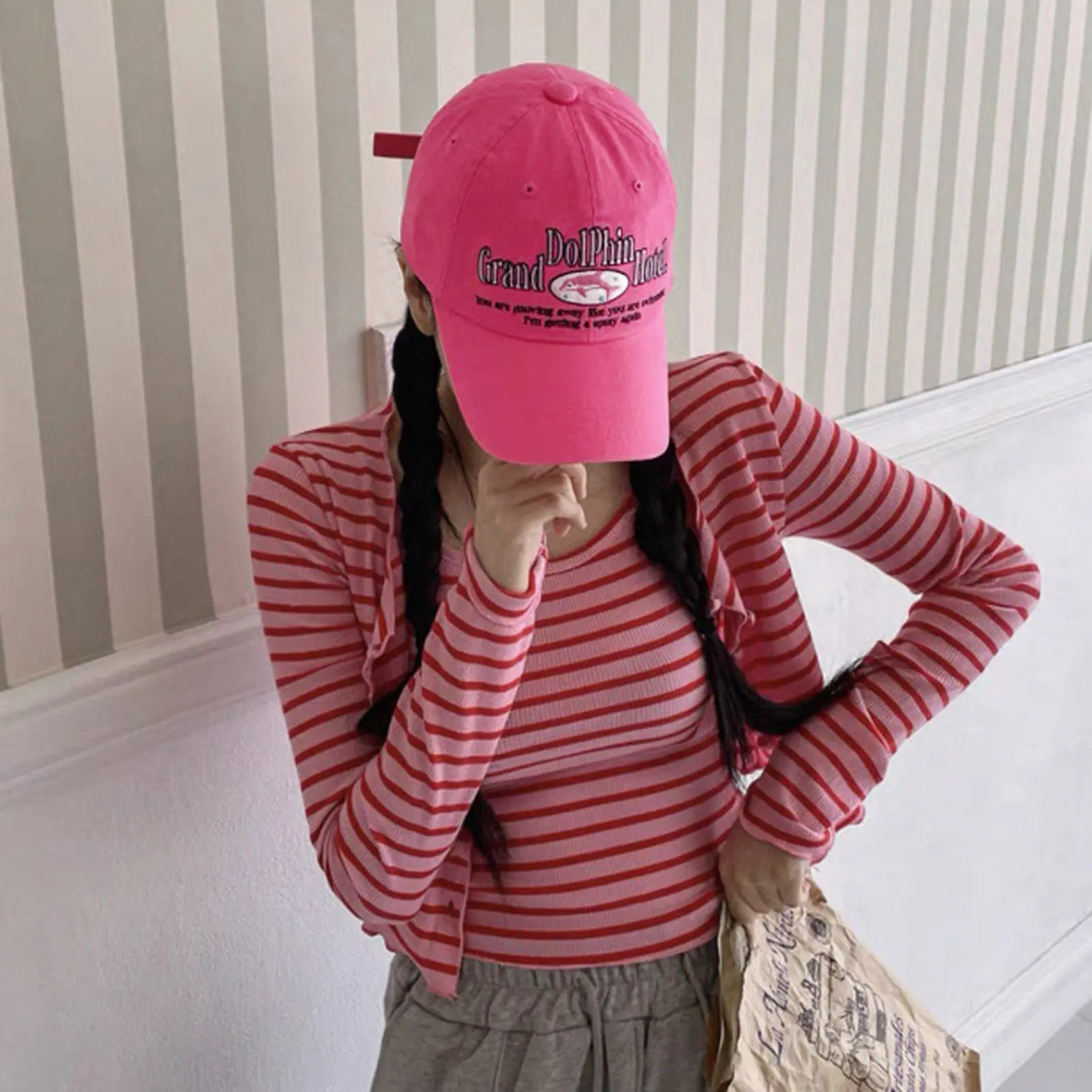 1pc Cotton Little Dolphin Baseball Cap Fashion Simple Versatile Dad Hats Adjustable Trendy Sunscreen And Shading Hat Unisex