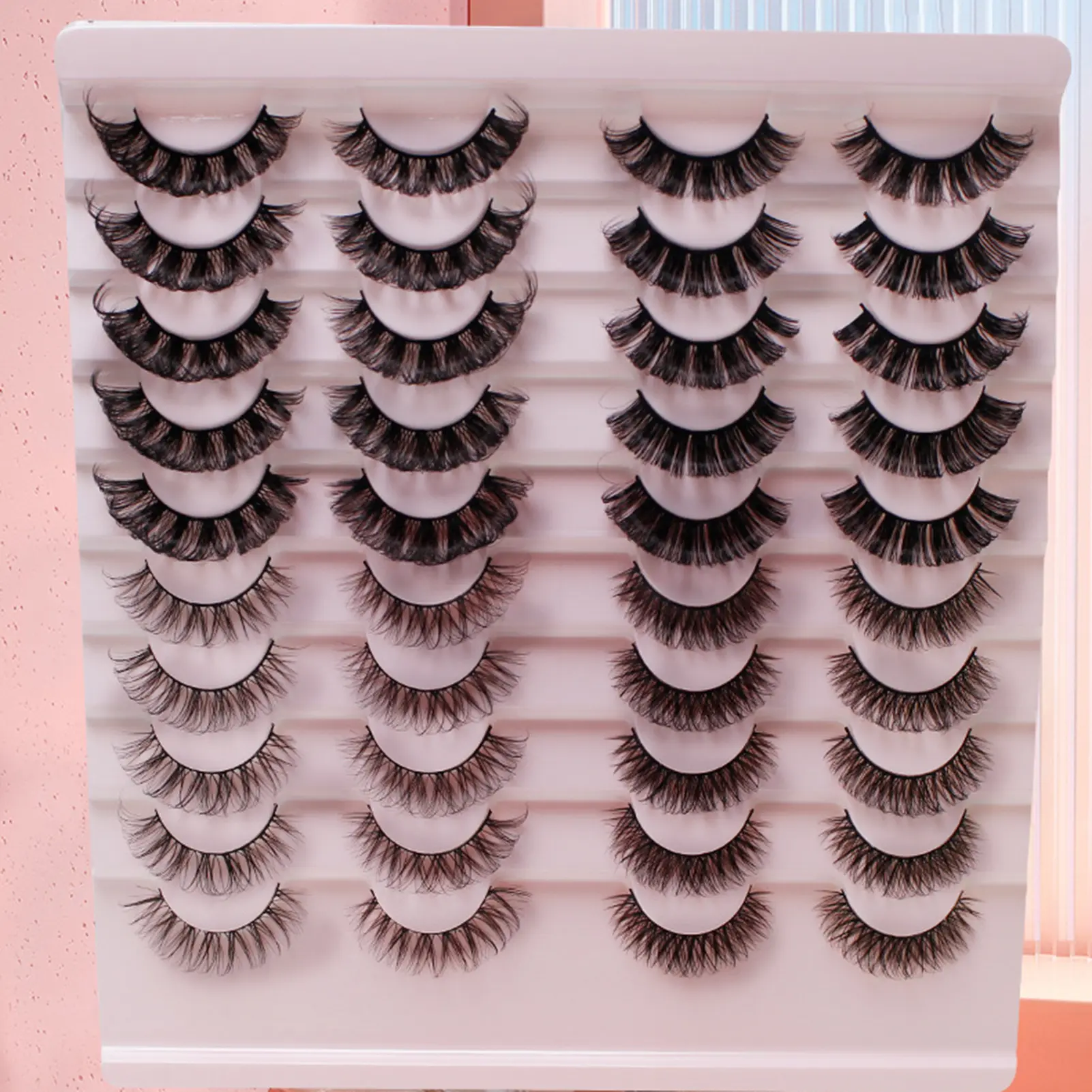 20 Pairs False Eyelashes Light Long-Lasting Segmented Lashes for Themed Party Stage Makeup Woman Naturally Makeup Tools