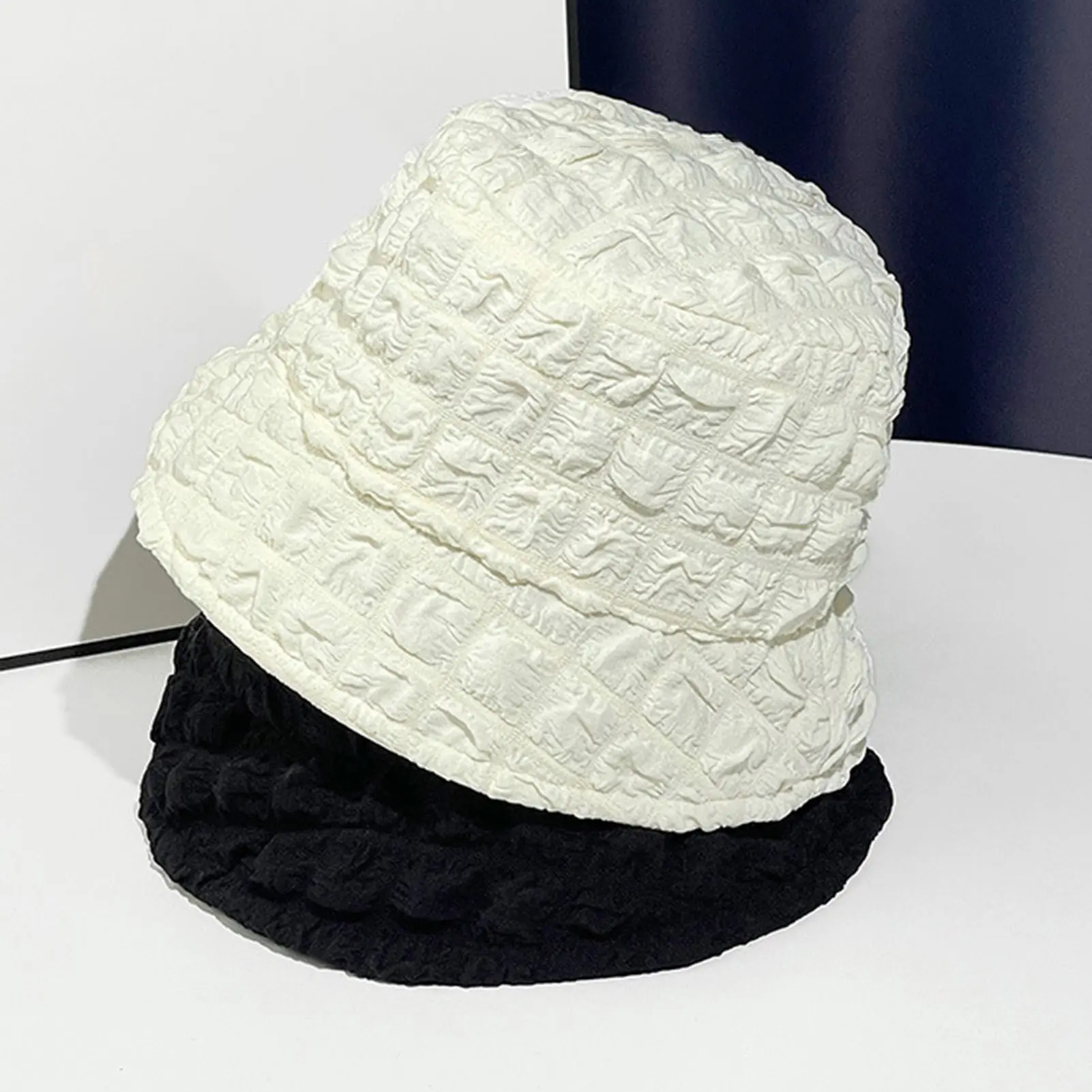 Fashion White Bucket Hat Korean Style Fisherman Hat Lightweight Windproof Beach Outdoor Travel Sun Protection Cap Casual Unisex