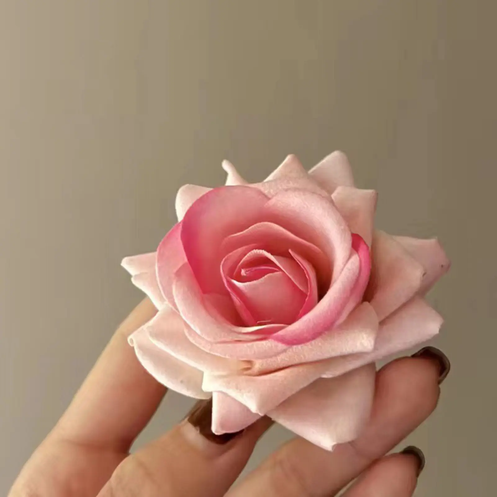 Retro Flower Hairpin Romantic Red Pink Rose Fabric Hairpin Brooch Female Korean Fashion Hairpin Wedding Hair Accessories