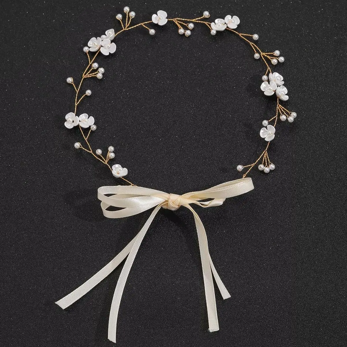 Girls' White And Golden Flowers With Wedding Party Headdress Bride's Hair Accessories Headdress Female Sweet And Lovely Headdres